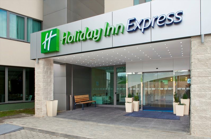 Holiday Inn Express Prior Velho (Holiday Inn Express Lisbon Airport)